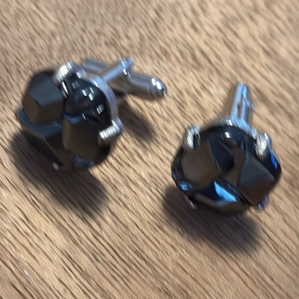 Vintage Sarah Coventry hematite silver tone cufflinks